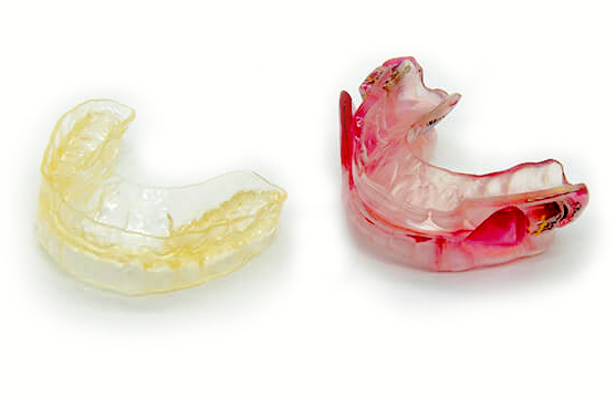 ���т��Ɛ��������ċz�ǌ�Q�̃}�E�X�s�[�X���ÊO���E�����s�`�斃�z�\��